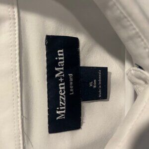 Mens white botton down dress shirt